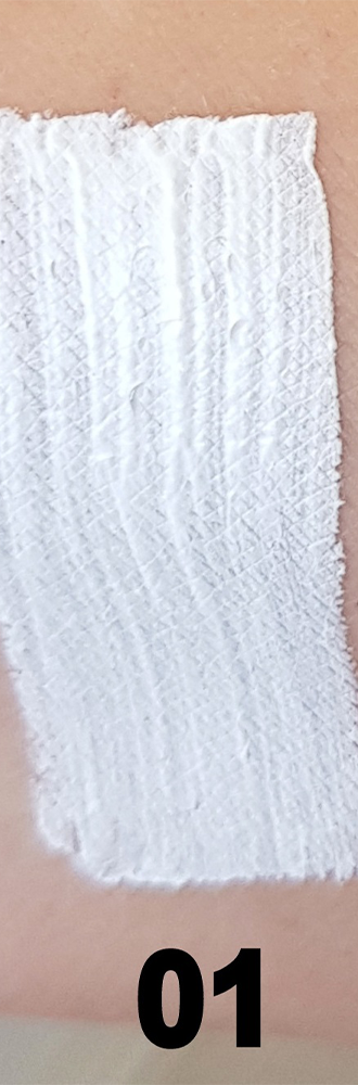 Peinture corporelle Kiomi AquaCream blanche C01 testée sur peau 