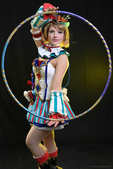 Photoshoot d'un cosplay de Hanayo Koizumi (version circus) de love live fait par The Small Cosmaker