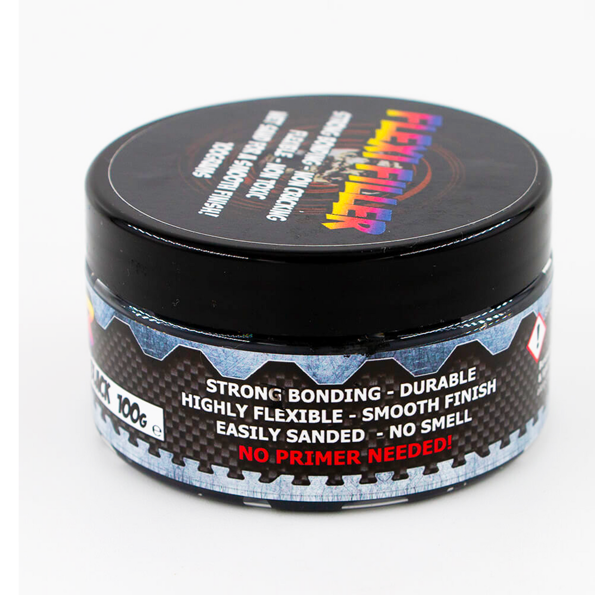 Vue sur le côté du pot de Flexi Filler noir 100g pour cosplay – à base d’eau, super pour combler les trous et imprévues et pour lisser la mousse EVA et le Worbla